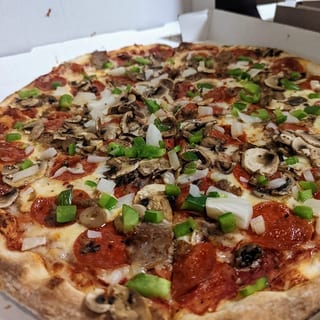 The Mattie Deluxe Pizza